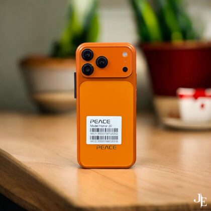 Mini Beast 5G Smartphone – Small Look, Strong Power